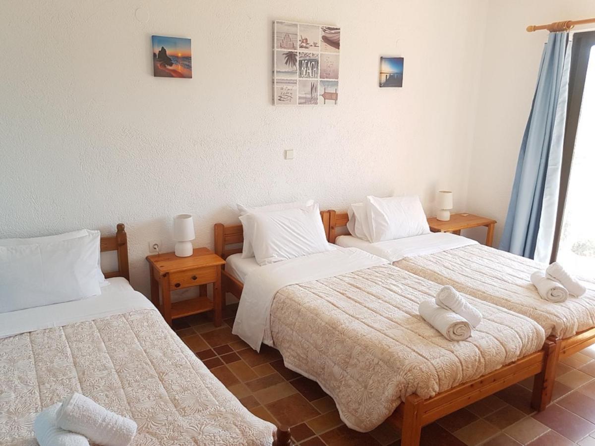 Melina'S Apartments Kalavárda Extérieur photo